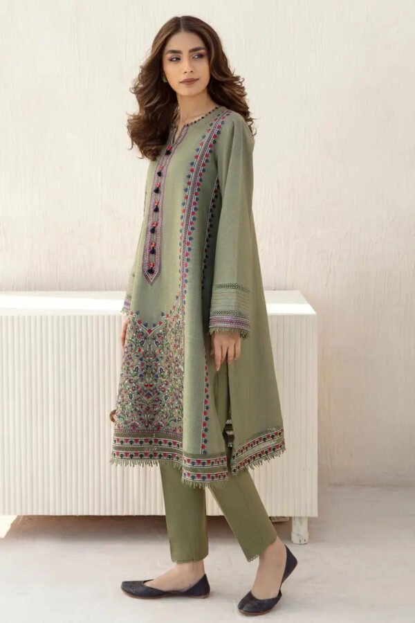 3PC Unstiched Heavy Embroidered Suit With Embroidered Sleeves - Image 2