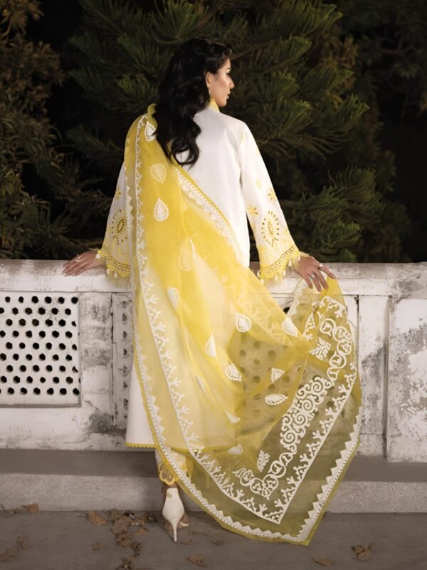 Lawn 3 Piece Unstitched Heavy Embroidered Suit With Embroidered Organza Dupatta - Image 3