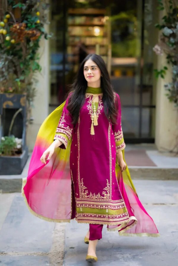 Lawn Embroided 3pc Suit With Bamber Chiffon Dupatta