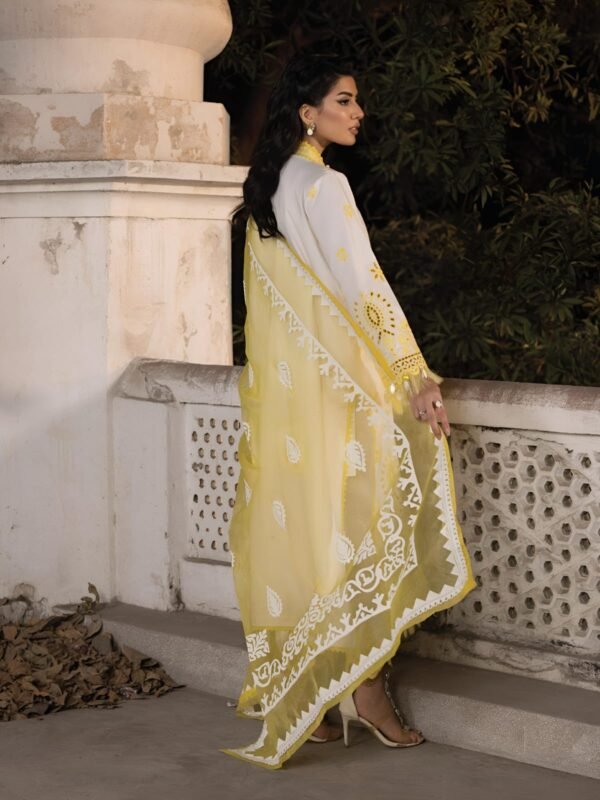 Lawn 3 Piece Unstitched Heavy Embroidered Suit With Embroidered Organza Dupatta - Image 5